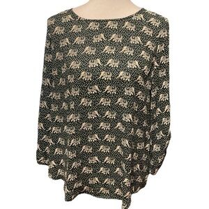 Mix by 4th Hawthorn Dark Green and Cream Elephant Print 3/4 Sleeve Tunic Top